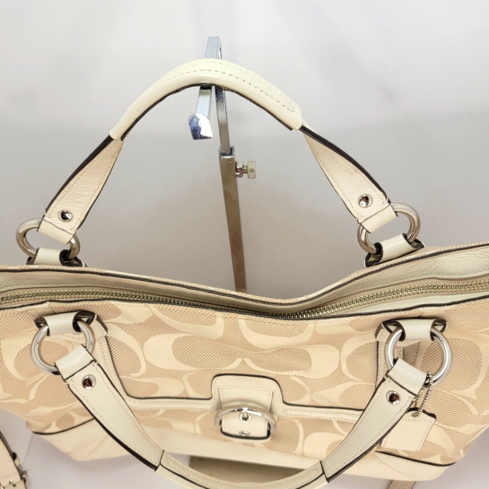 FLAWLESS Coach Campbell Signature Izzy Ivory Hand/Shoulder Bag P40 - Picture 8 of 8
